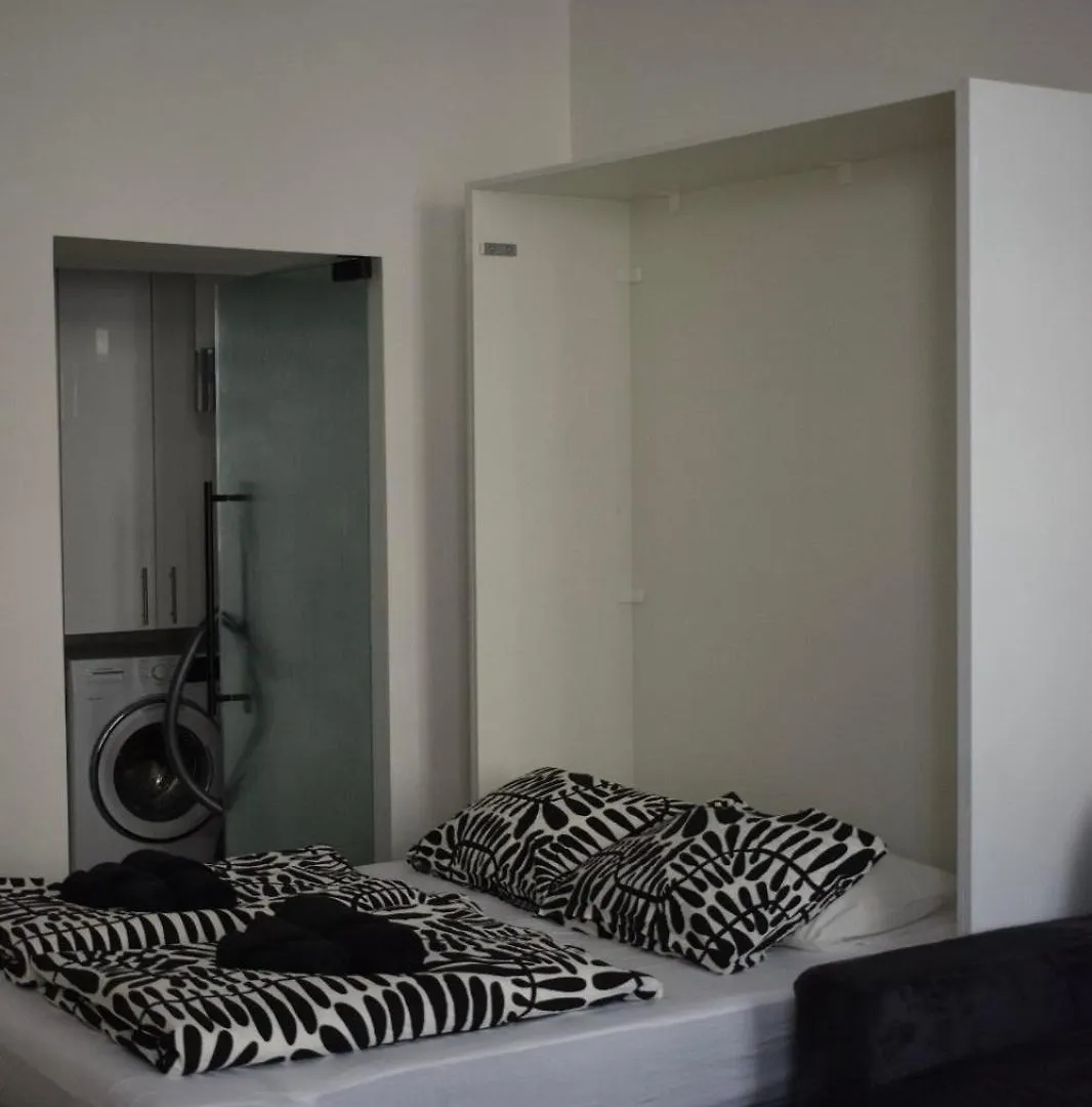 Black & White Apartment Vienna 0*,  Austria