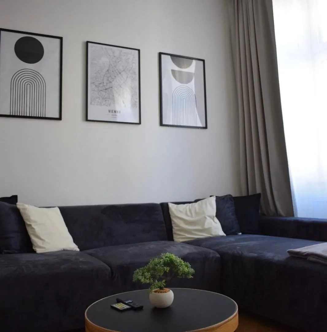 Black & White Apartment Vienna 0*,  Austria