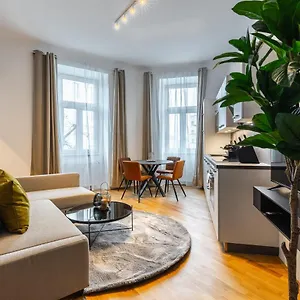  Апартаменты Trendy With - Smart Tv, Coffee Machine In Meidling